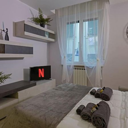 Suite In Centro Storico Porto Di Savona-Spiagge Екстер'єр фото