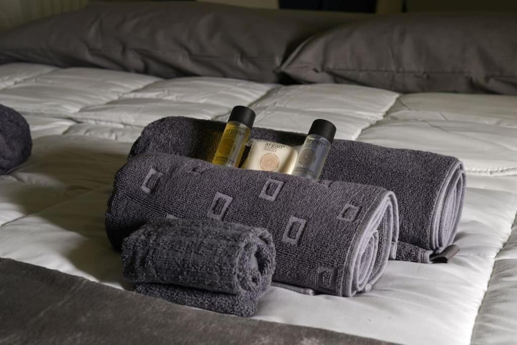 Suite In Centro Storico Porto Di Savona-Spiagge Екстер'єр фото